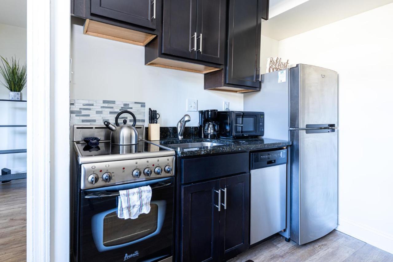 Carytown Living With *Pool And Gym* Apartment Richmond Exterior photo
