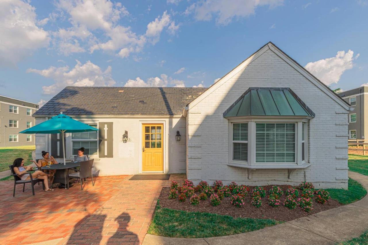 Carytown Living With *Pool And Gym* Apartment Richmond Exterior photo